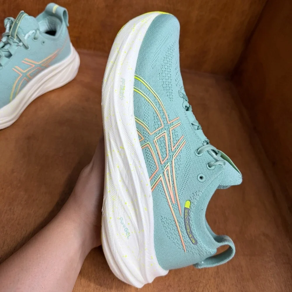ASICS GEL-Nimbus 26 Running Shoes Womens Size 9 Light Celadon Sneaker 1012B601